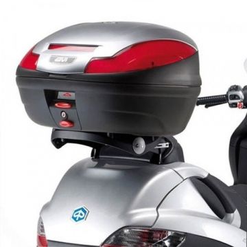 GIVI SR134M SPECIFIC REAR RACK FOR PIAGGIO MP3 125 - 250 - 400 (06 - 09)