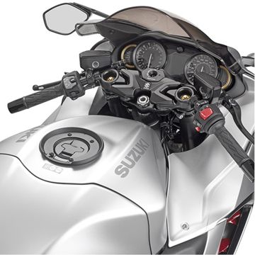 GIVI BF67 Specific Easy Lock Metal Flange