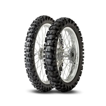 Dunlop D952 Tire - Rear
