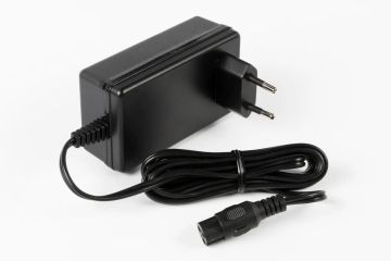 Indian Motorcycle  - Charger 24V/1.5A Output - 1500mA For eFTR Mini