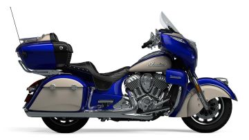 Indian Roadmaster - Spirit Blue Metallic/Silver Quartz Metallic - 2024